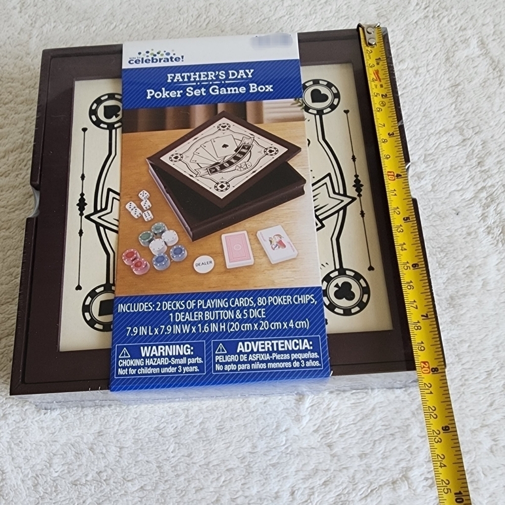New Father's Day Poker Set Game Box: playing cards, 80 poker chips, 5 dice - Picture 3 of 5